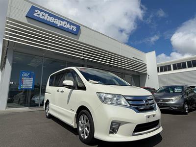 2013 Nissan Serena Hybrid