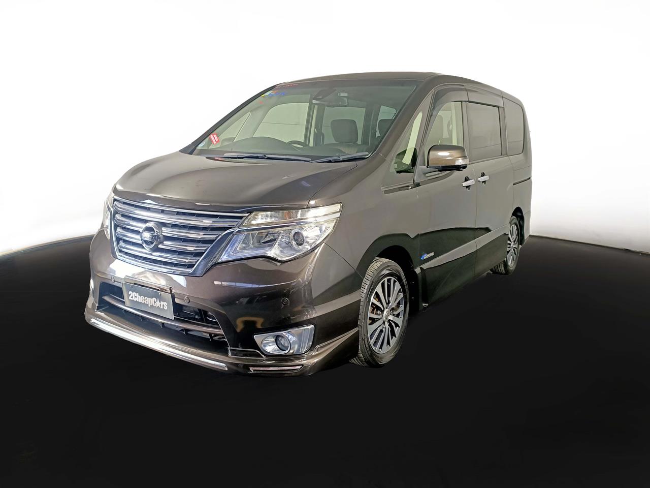 2014 Nissan Serena Hybrid