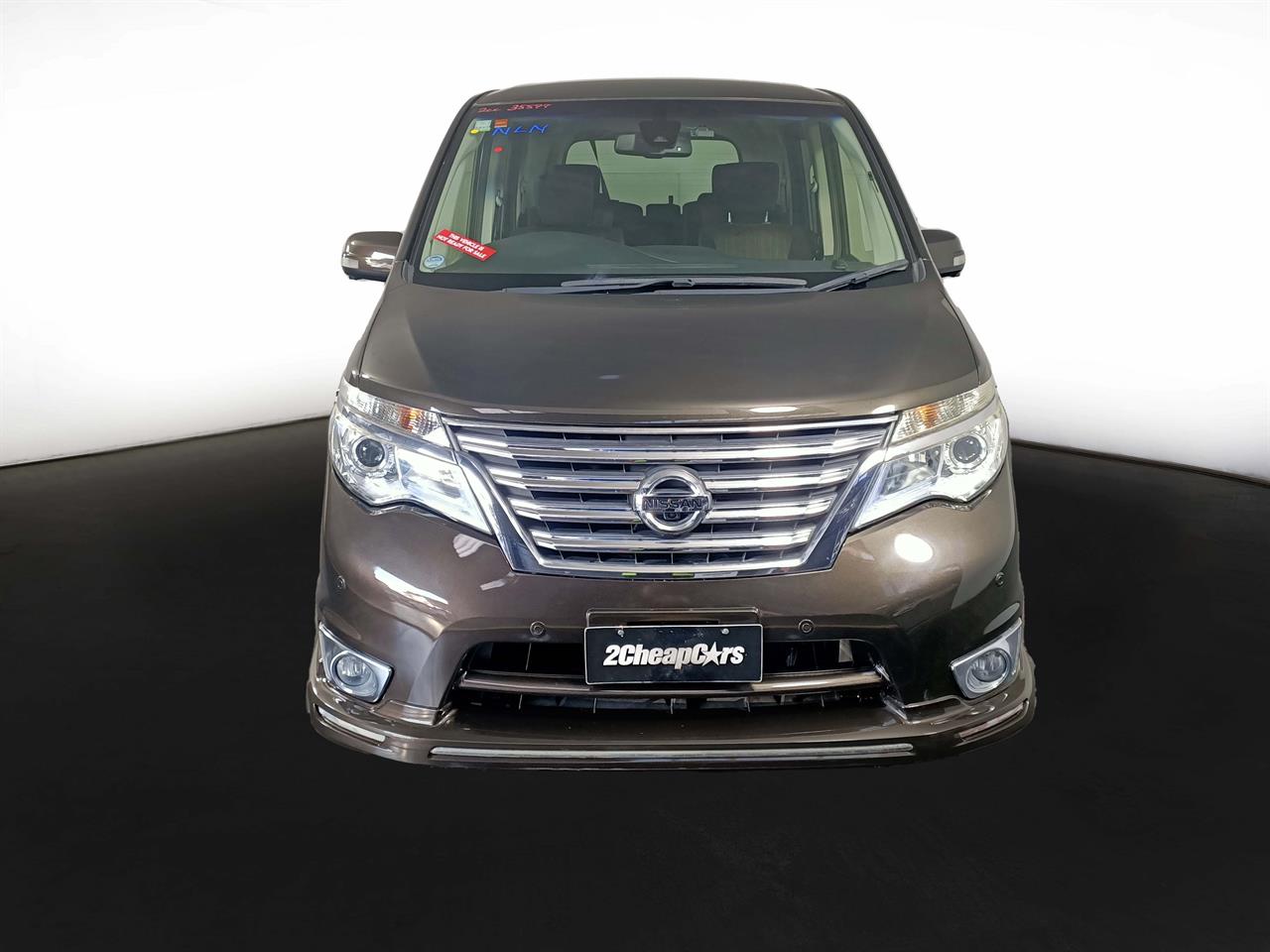 2014 Nissan Serena Hybrid