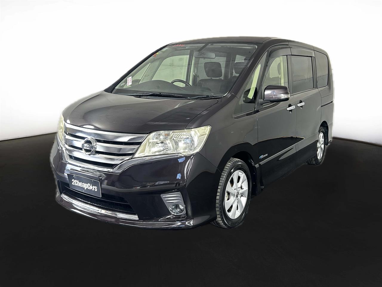 2013 Nissan Serena Hybrid