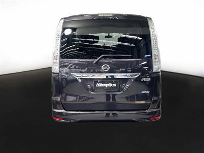 2013 Nissan Serena Hybrid