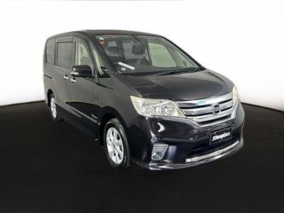 2013 Nissan Serena Hybrid