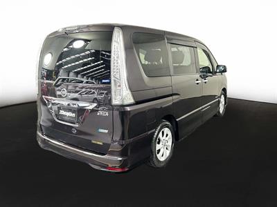 2013 Nissan Serena Hybrid