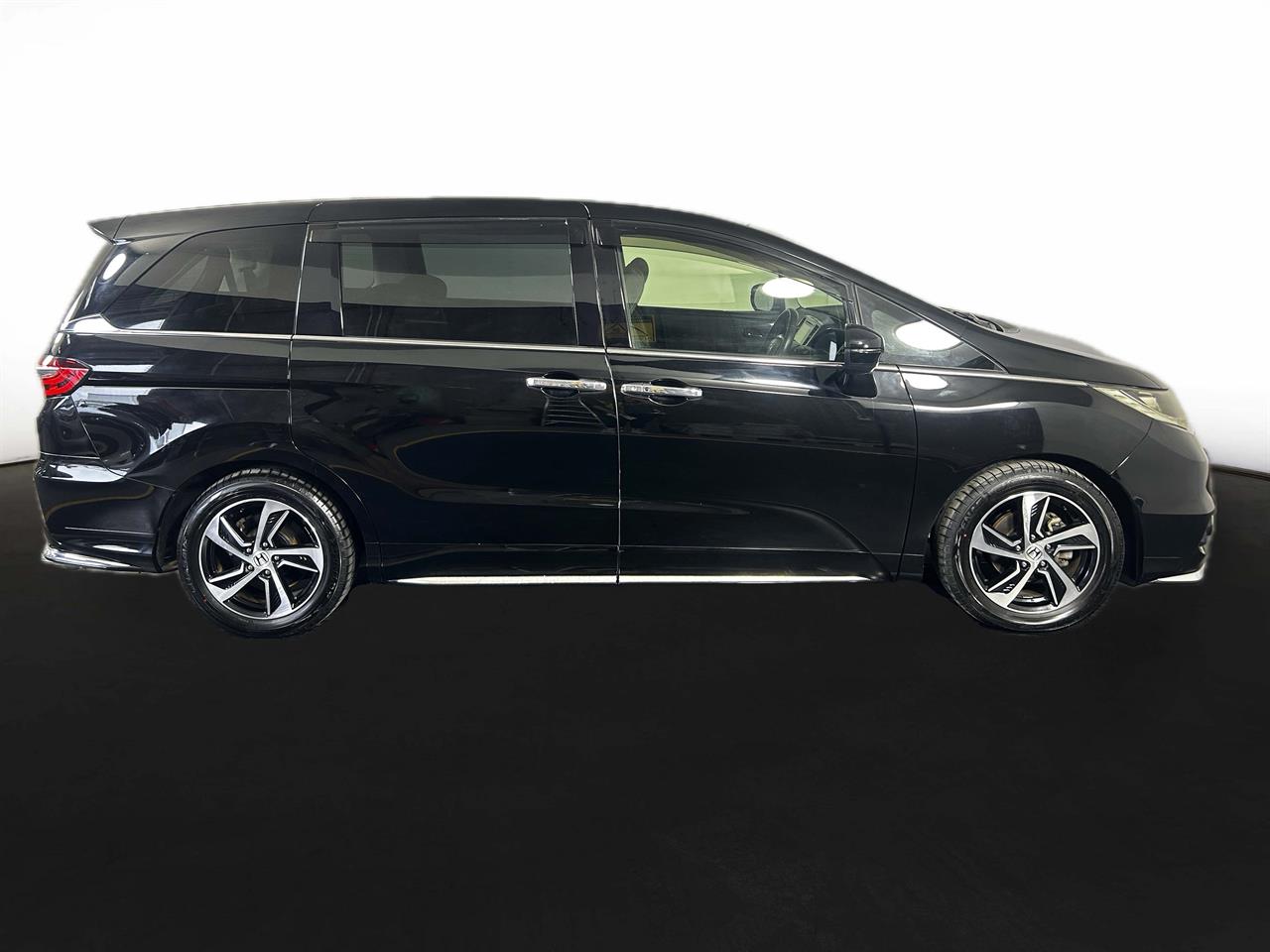 2014 Honda Odyssey New shape Absolute