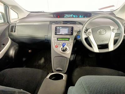 2013 Toyota Prius Hybrid