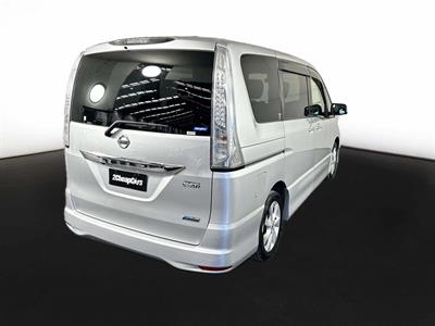 2012 Nissan Serena Hybrid