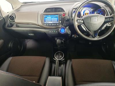 2012 Honda Fit Jazz Shuttle Hybrid