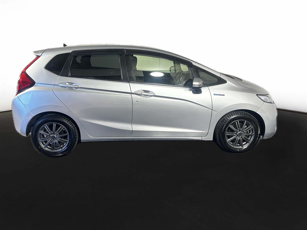 2016 Honda Fit Jazz Hybrid Late Shape