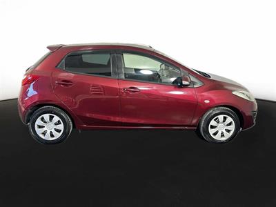 2013 Mazda Demio 2 SkyActive