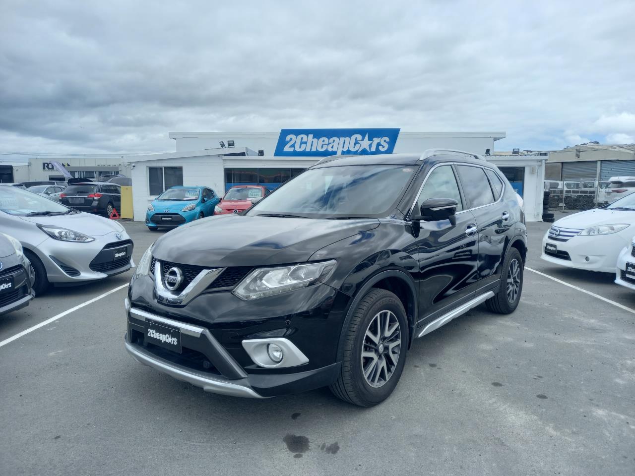 2015 Nissan X-Trail 4WD 7seats