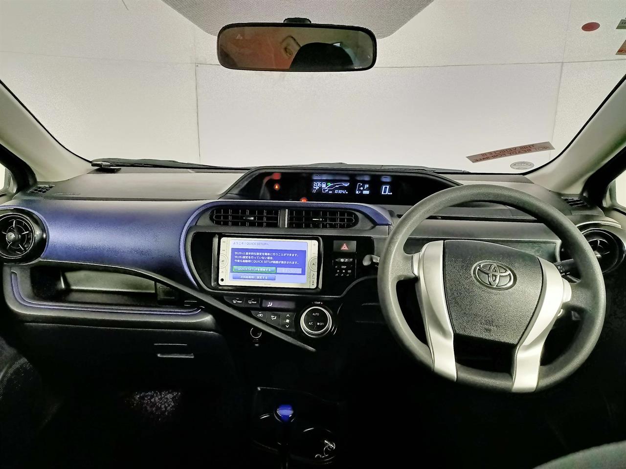 2015 Toyota Aqua Hybrid