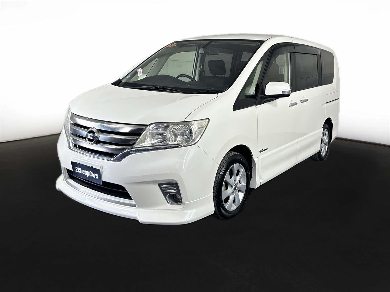 2013 Nissan Serena Hybrid