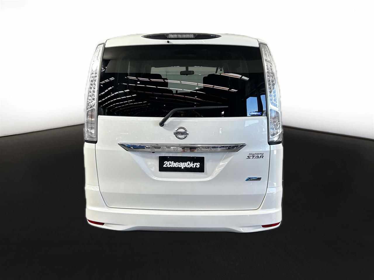 2013 Nissan Serena Hybrid