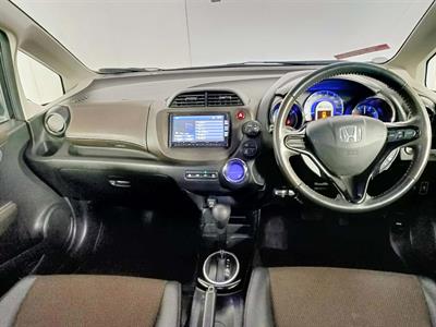 2012 Honda Fit Jazz Shuttle Hybrid