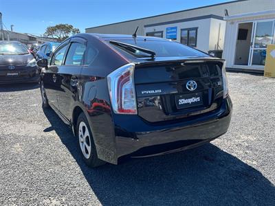 2013 Toyota Prius Hybrid