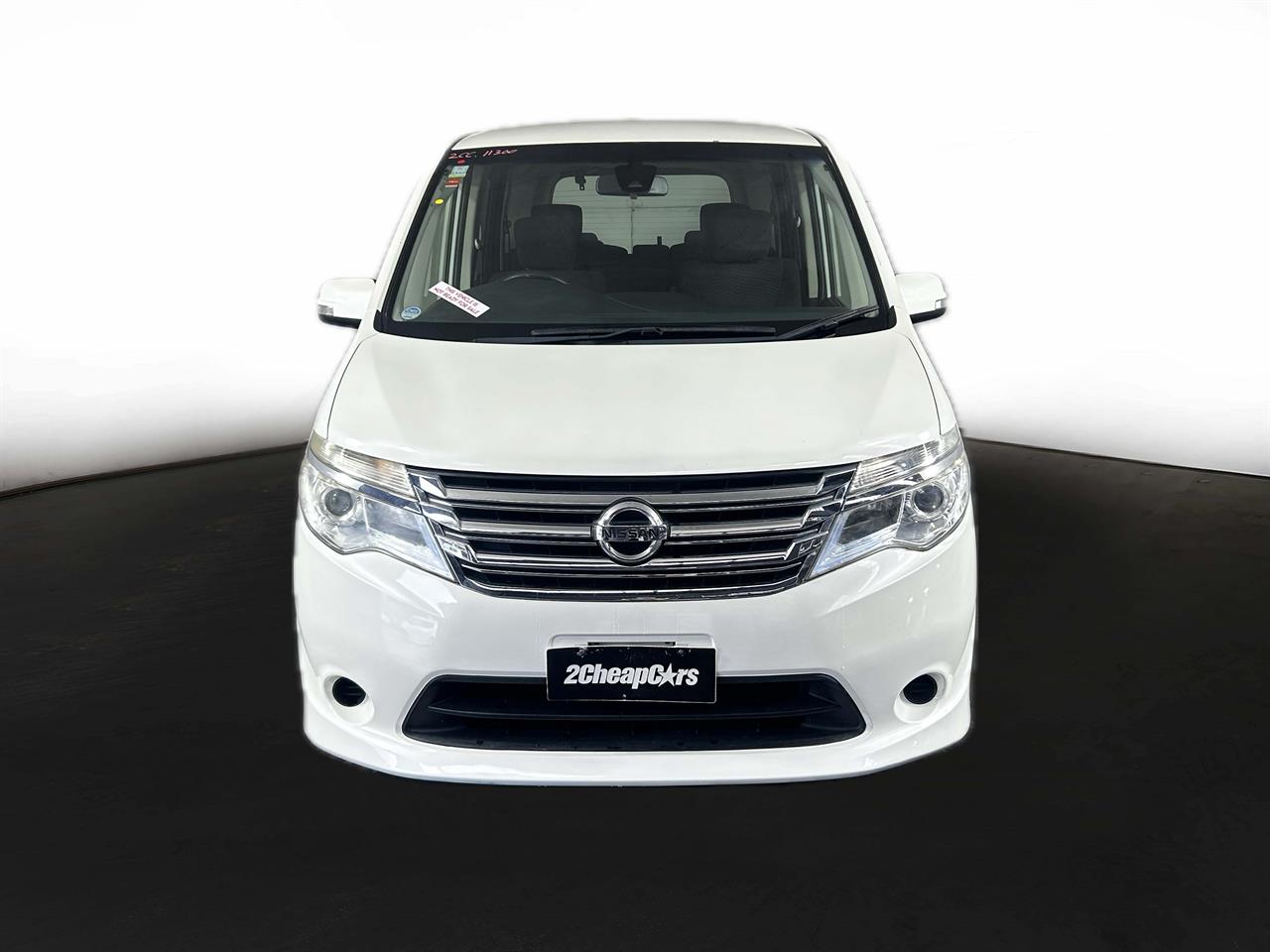 2014 Nissan Serena Hybrid