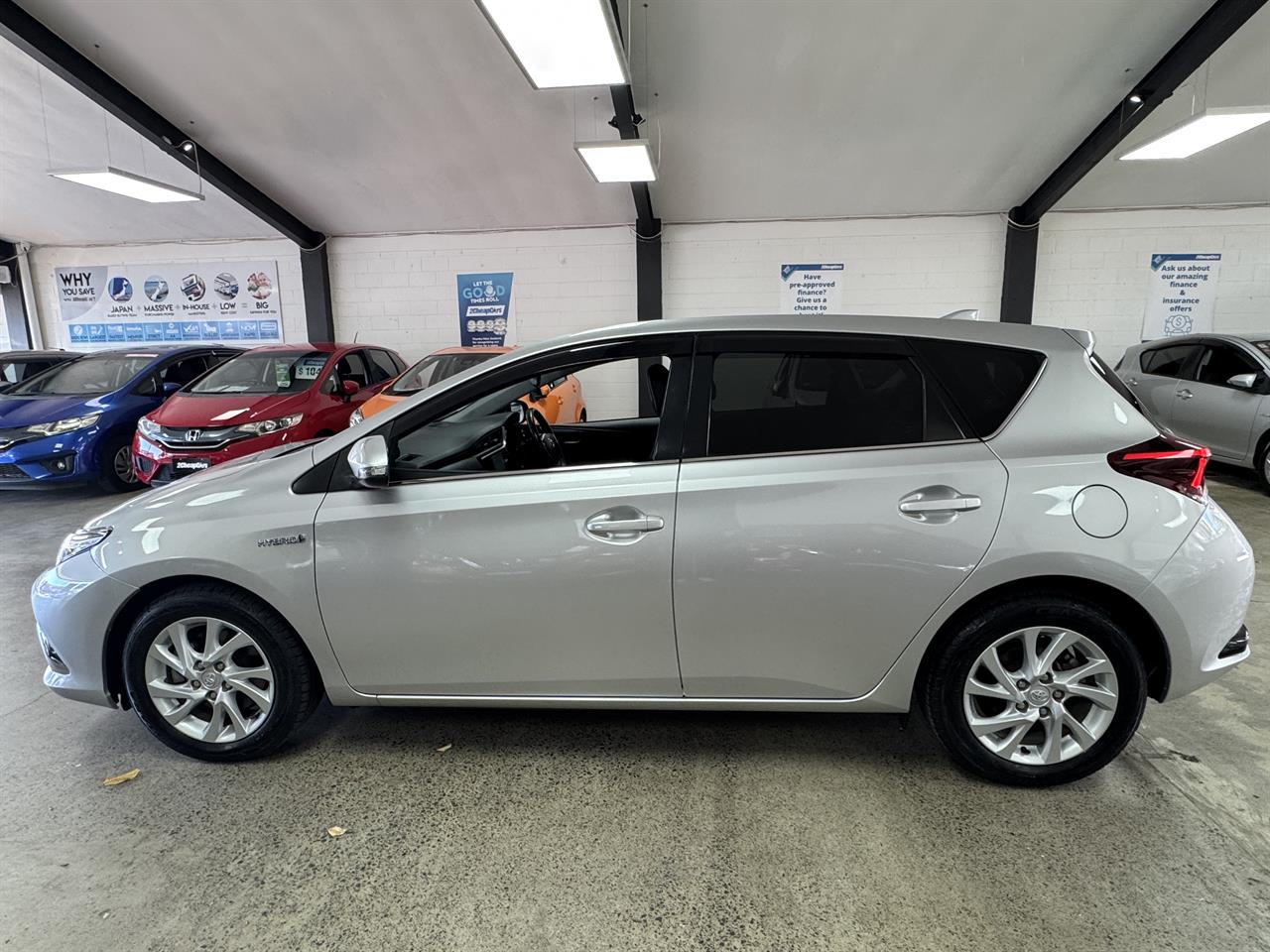 2017 Toyota Auris Hybrid