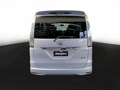 2013 Nissan Serena Hybrid