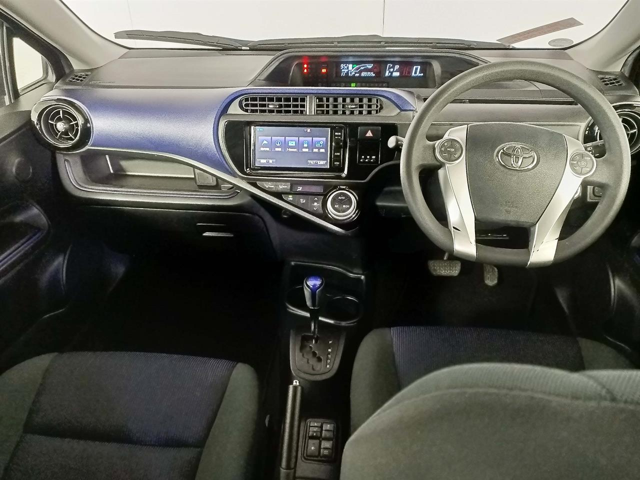 2016 Toyota Aqua Hybrid