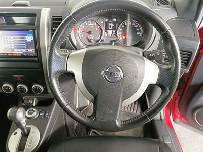 2011 Nissan X-TRAIL 