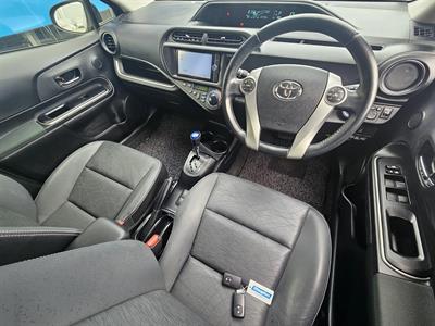 2013 Toyota Aqua G Black Softleather selection