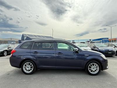 2013 Toyota Corolla Fielder Hybrid