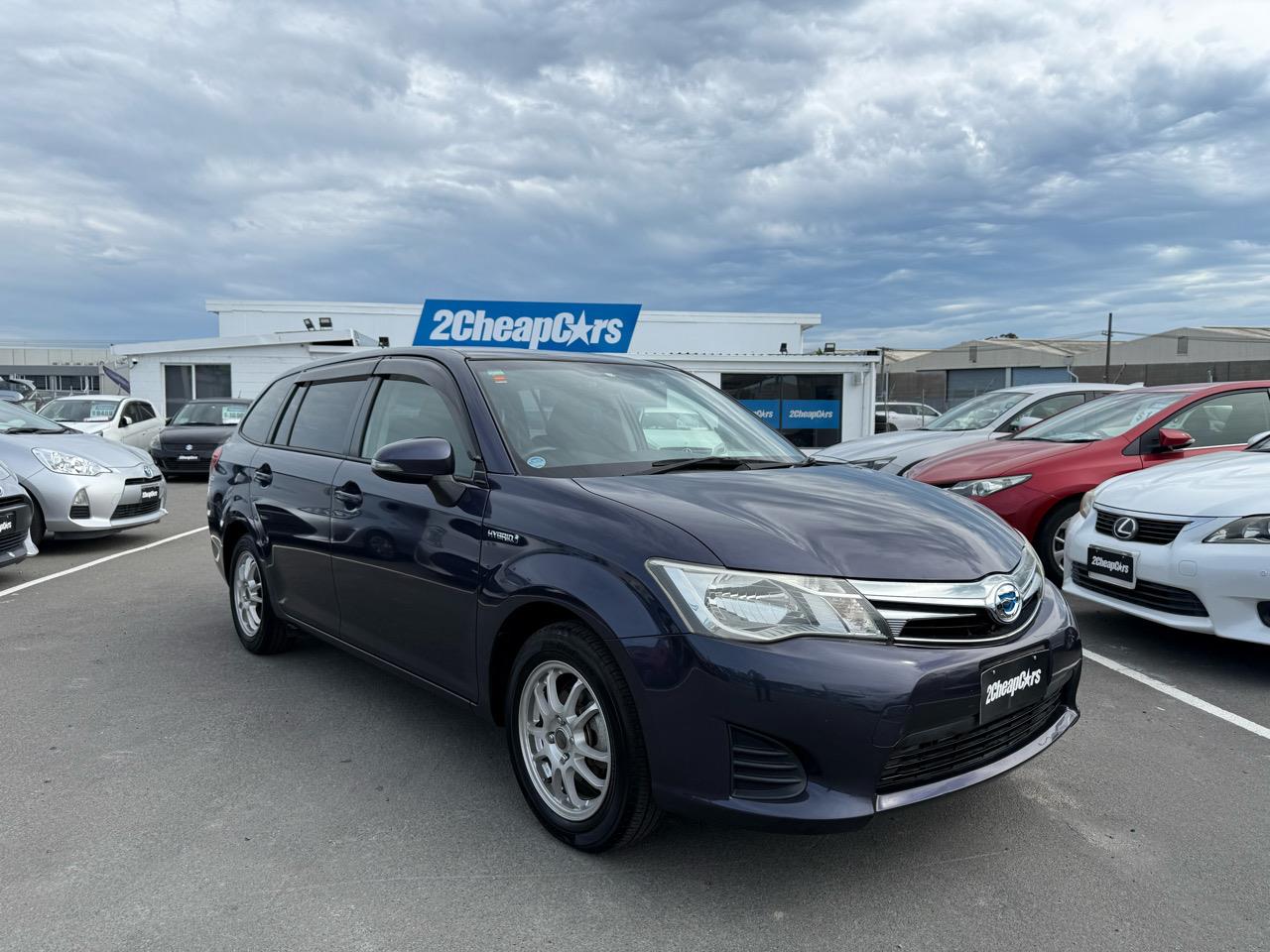 2013 Toyota Corolla Fielder Hybrid