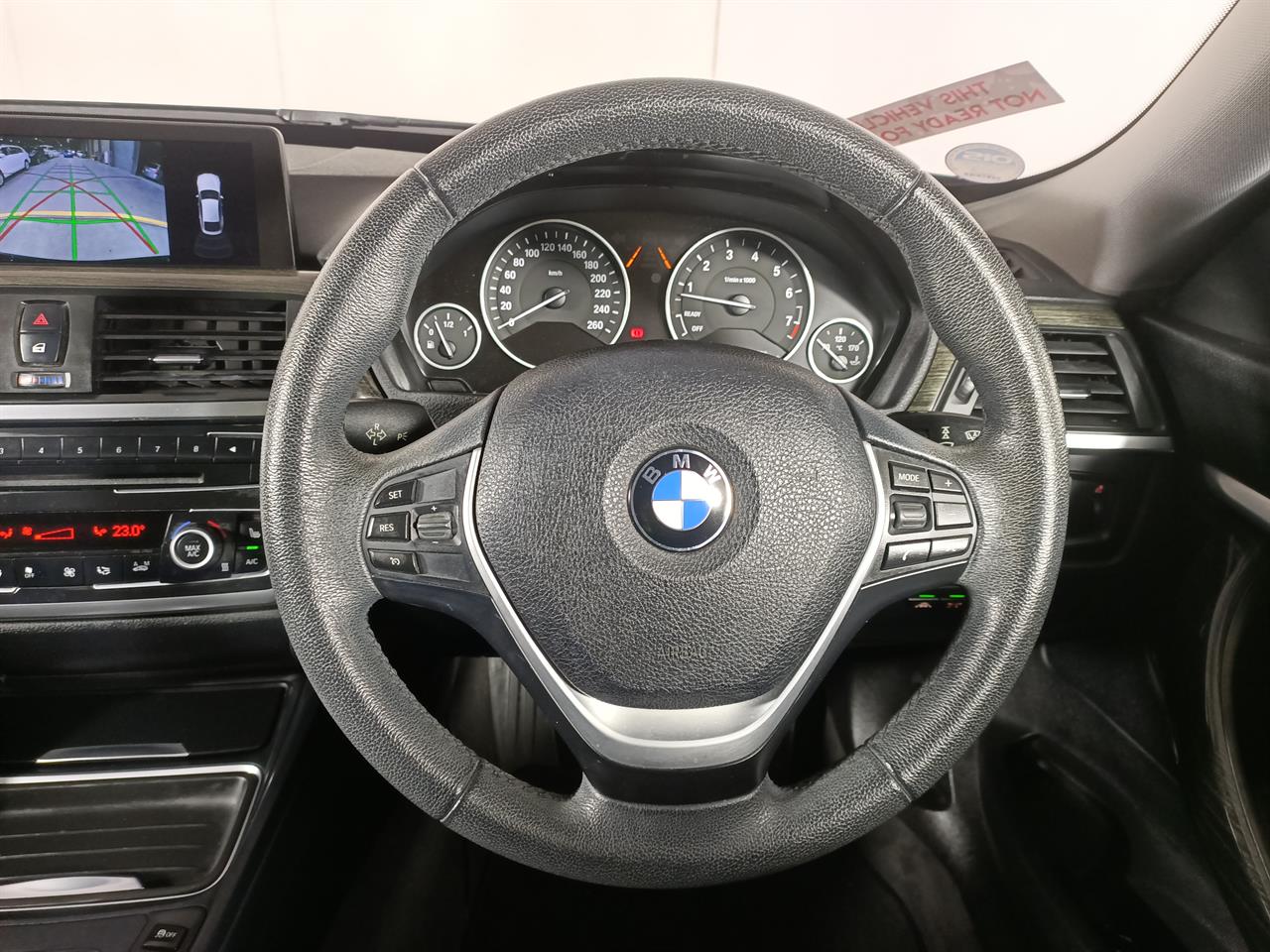 2014 BMW 320i Gran Turismo