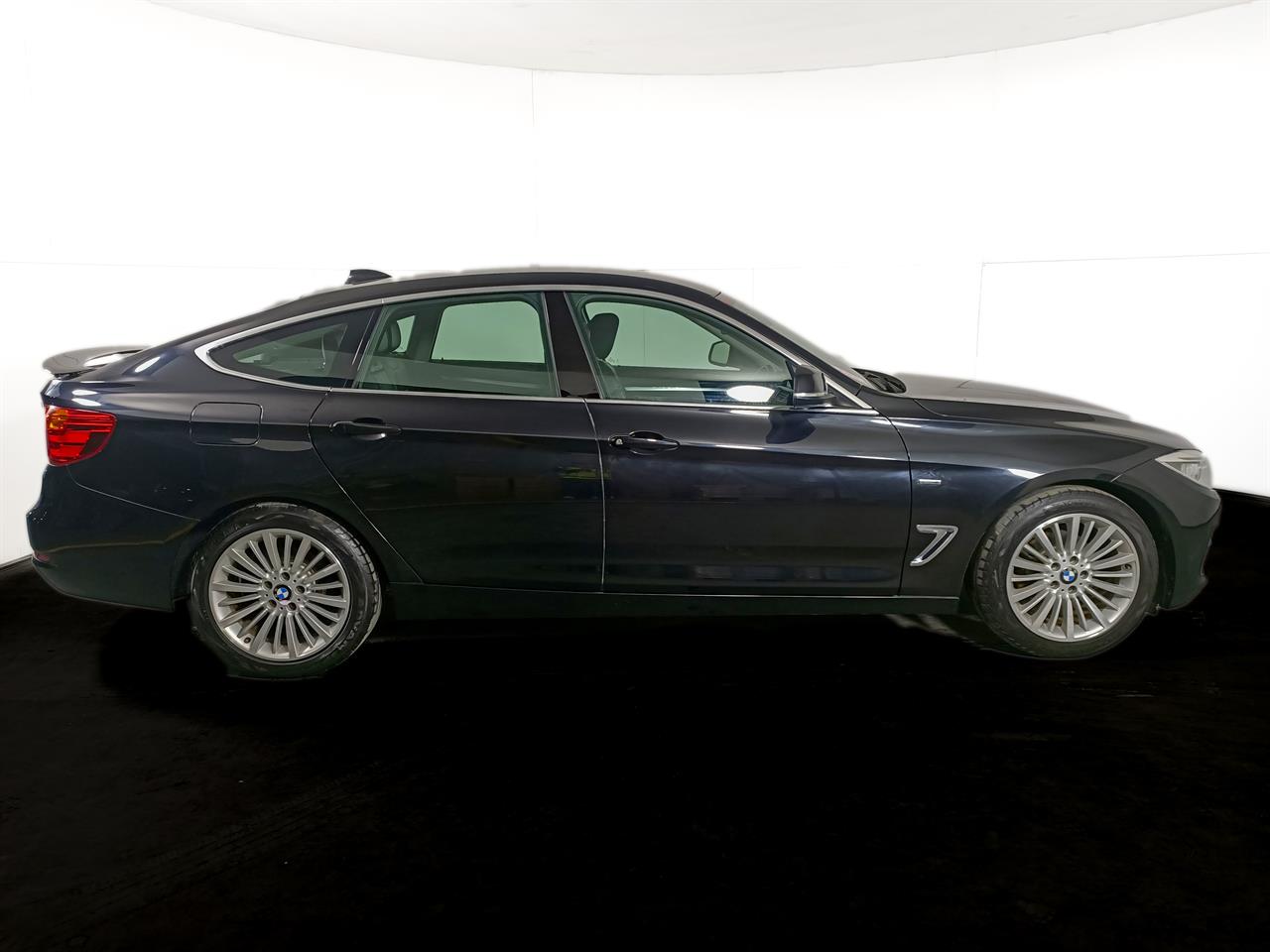 2014 BMW 320i Gran Turismo