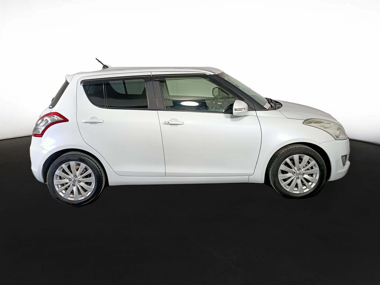 2013 Suzuki Swift 