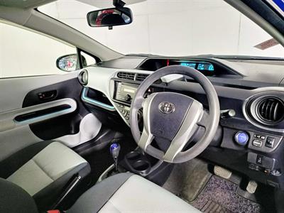 2012 Toyota Aqua Hybrid