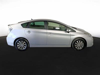 2013 Toyota Prius Hybrid