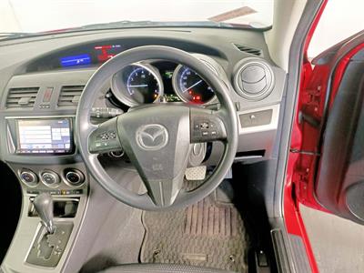 2012 Mazda Axela 3