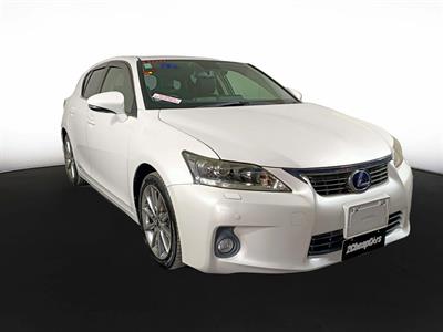 2013 Lexus CT200h Hybrid