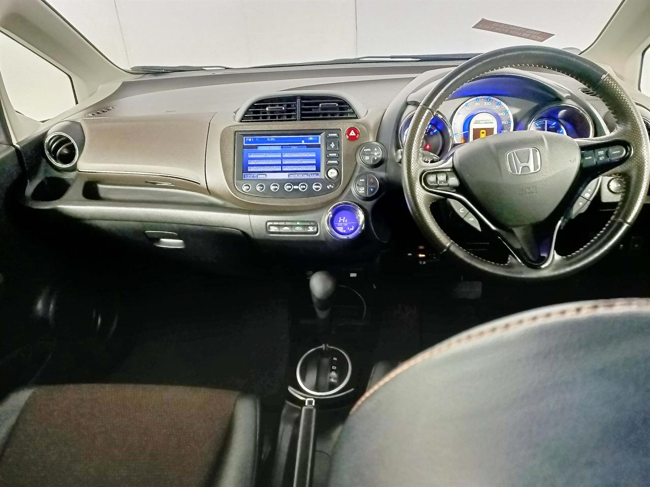 2012 Honda Fit Shuttle Hybrid