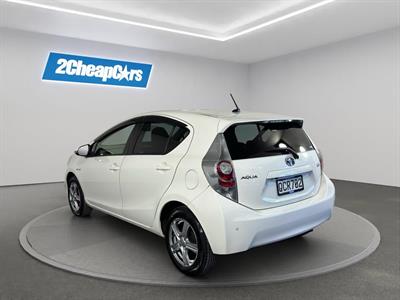 2013 Toyota Aqua Hybrid