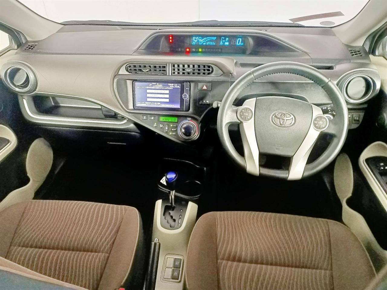 2013 Toyota Aqua Hybrid