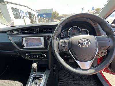 2013 Toyota Auris 