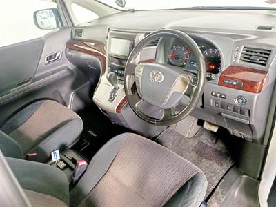 2012 Toyota Vellfire 2.4Z