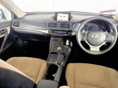 2014 Lexus CT200h Hybrid Facelift