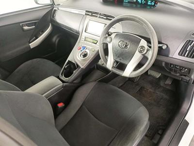 2015 Toyota Prius Hybrid