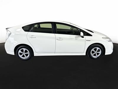 2015 Toyota Prius Hybrid