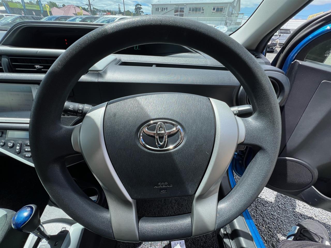 2013 Toyota Aqua Hybrid