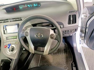 2013 Toyota Prius Hybrid