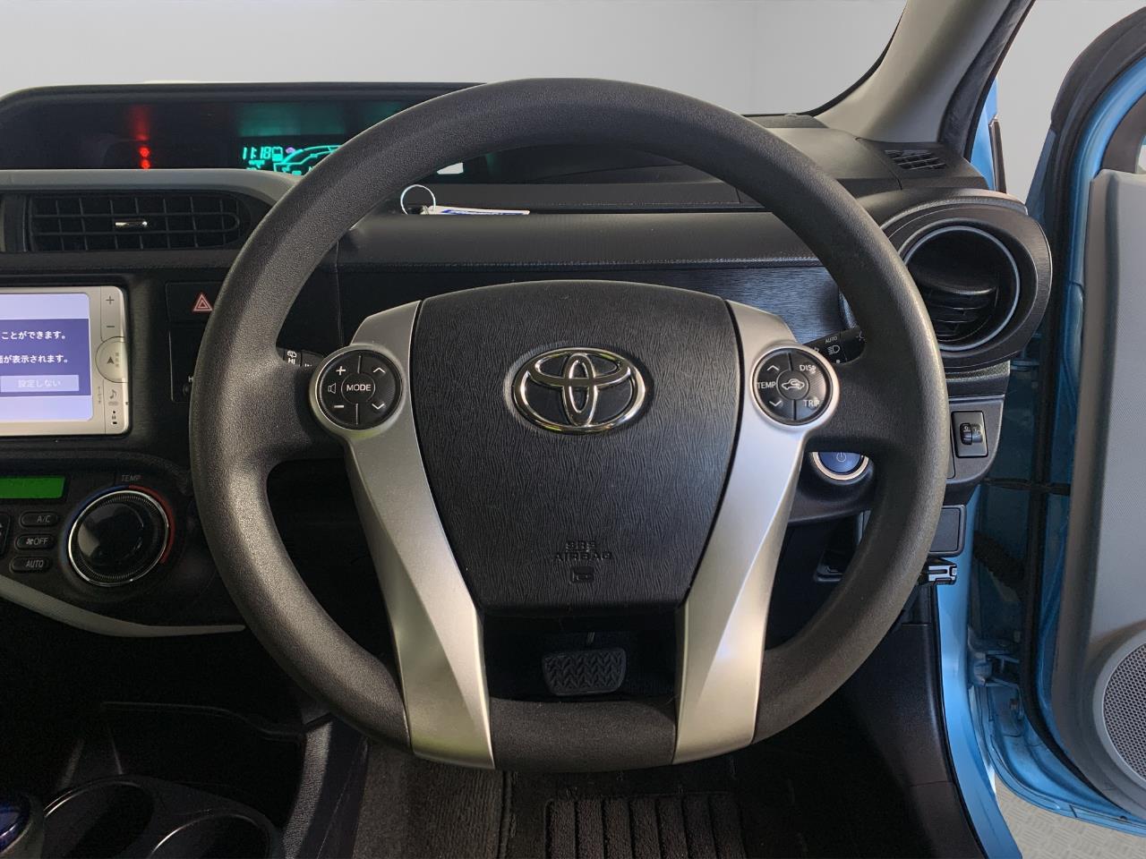 2013 Toyota Aqua Hybrid