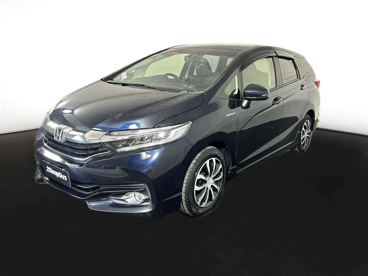 2016 Honda Fit Shuttle Hybrid Facelift