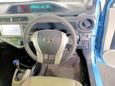 2013 Toyota Aqua Hybrid