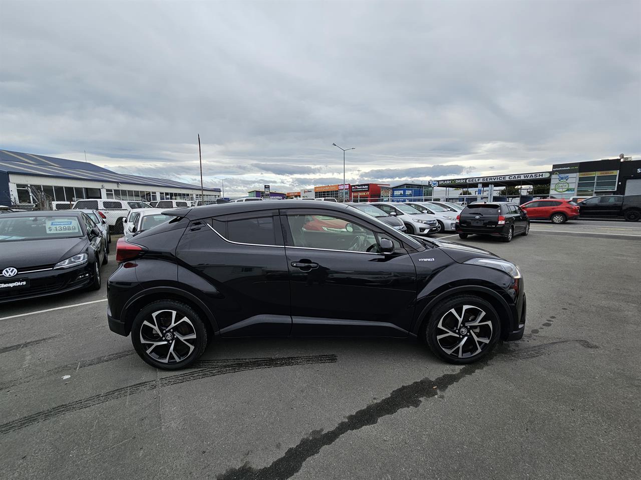 2018 Toyota C-HR Hybrid G