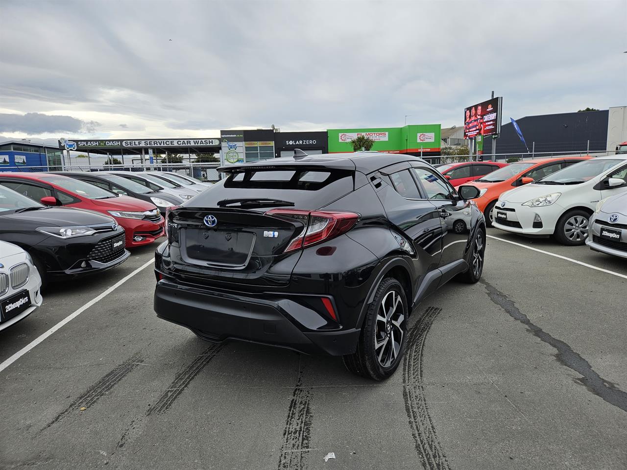 2018 Toyota C-HR Hybrid G