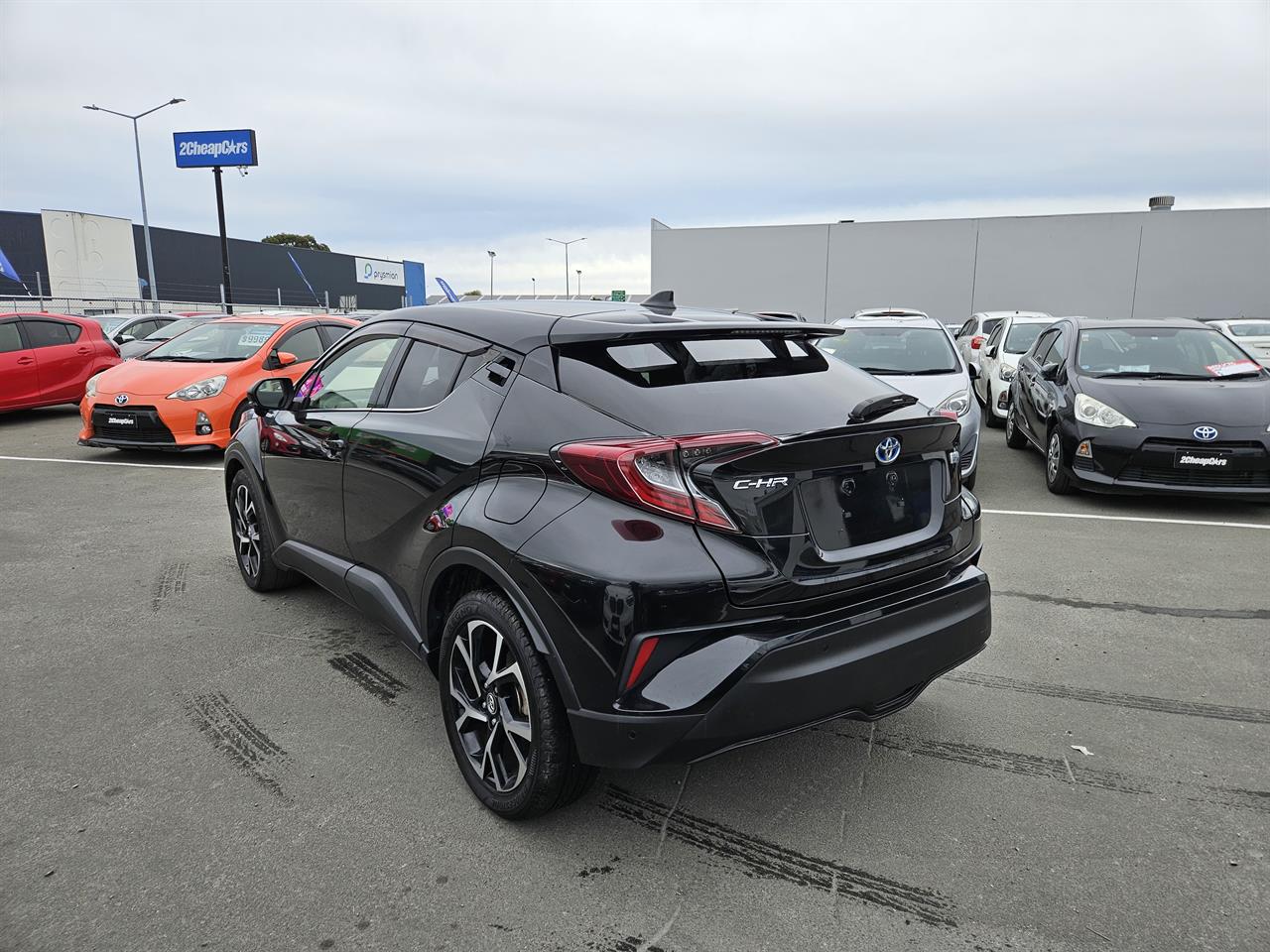 2018 Toyota C-HR Hybrid G